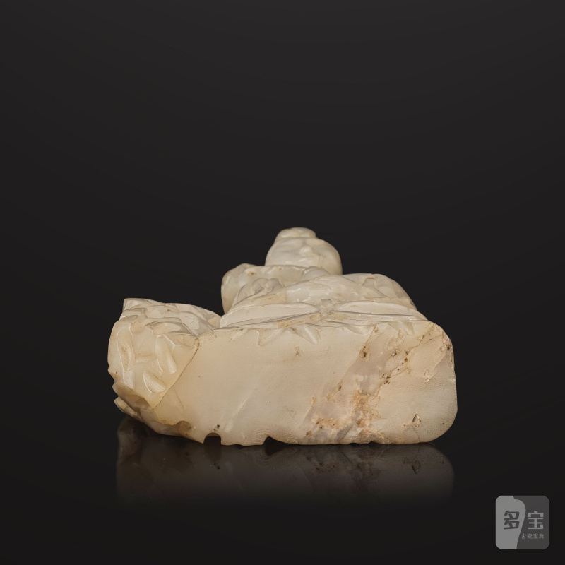 明 十七世紀 玉獸面紋爐 及 清 十九世紀 白玉仕女像 | PETITE COUPE À ANSES EN JADE CÉLADON ET STATUETTE DE DAME EN JADE BLANC - 图9